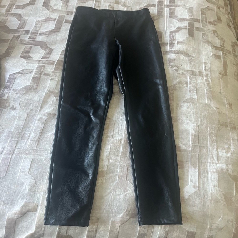 Bloomingdale’s Aqua Girl’s Faux Leather Leggings New With Tags